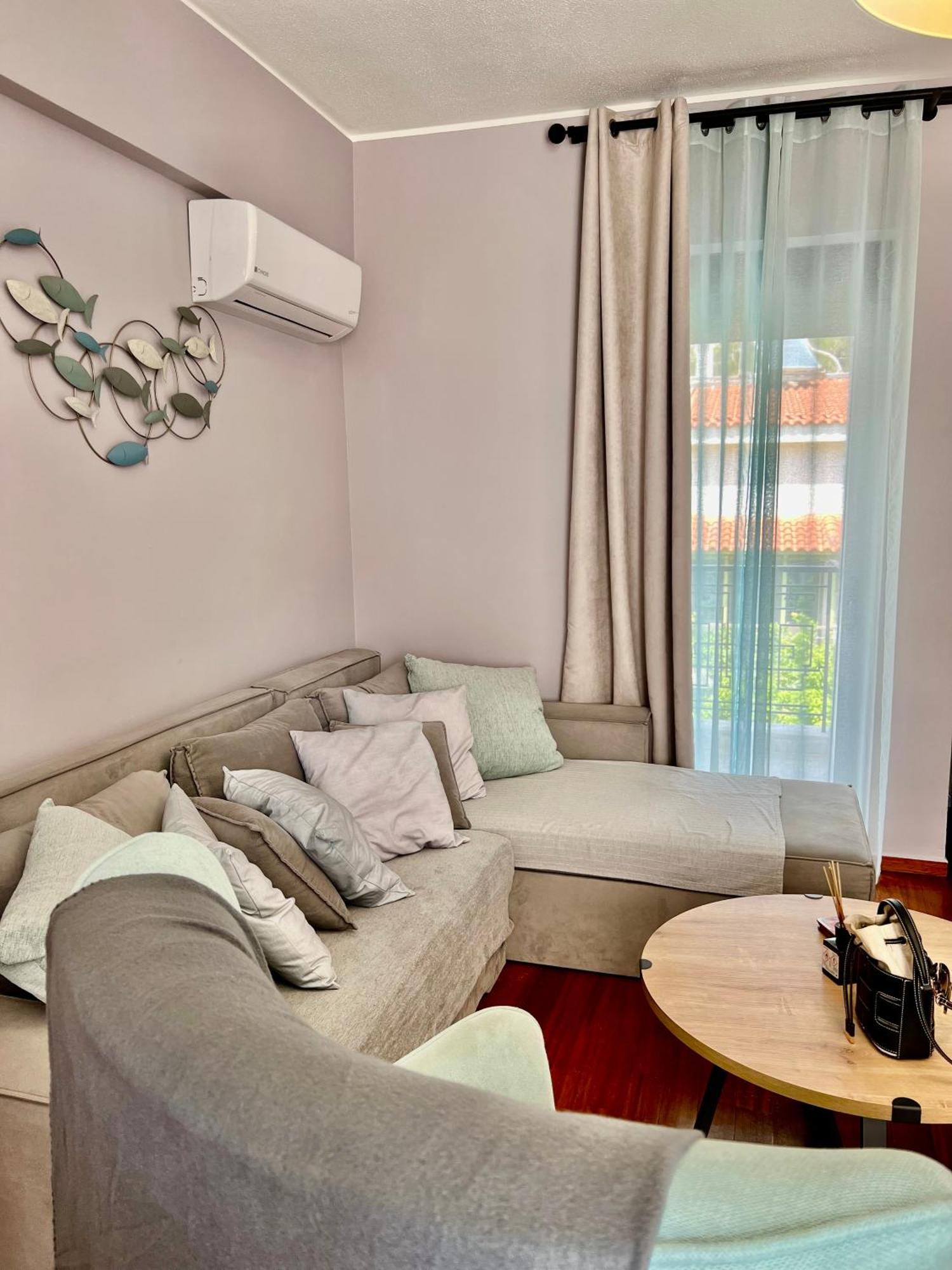 Brand New Brilliant Apartment At Athenian Riviera Esterno foto