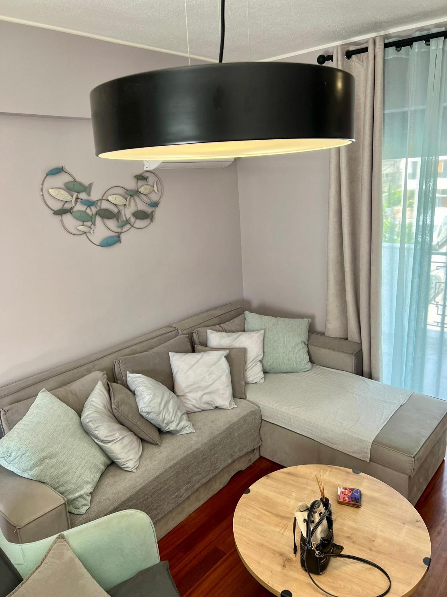 Brand New Brilliant Apartment At Athenian Riviera Esterno foto