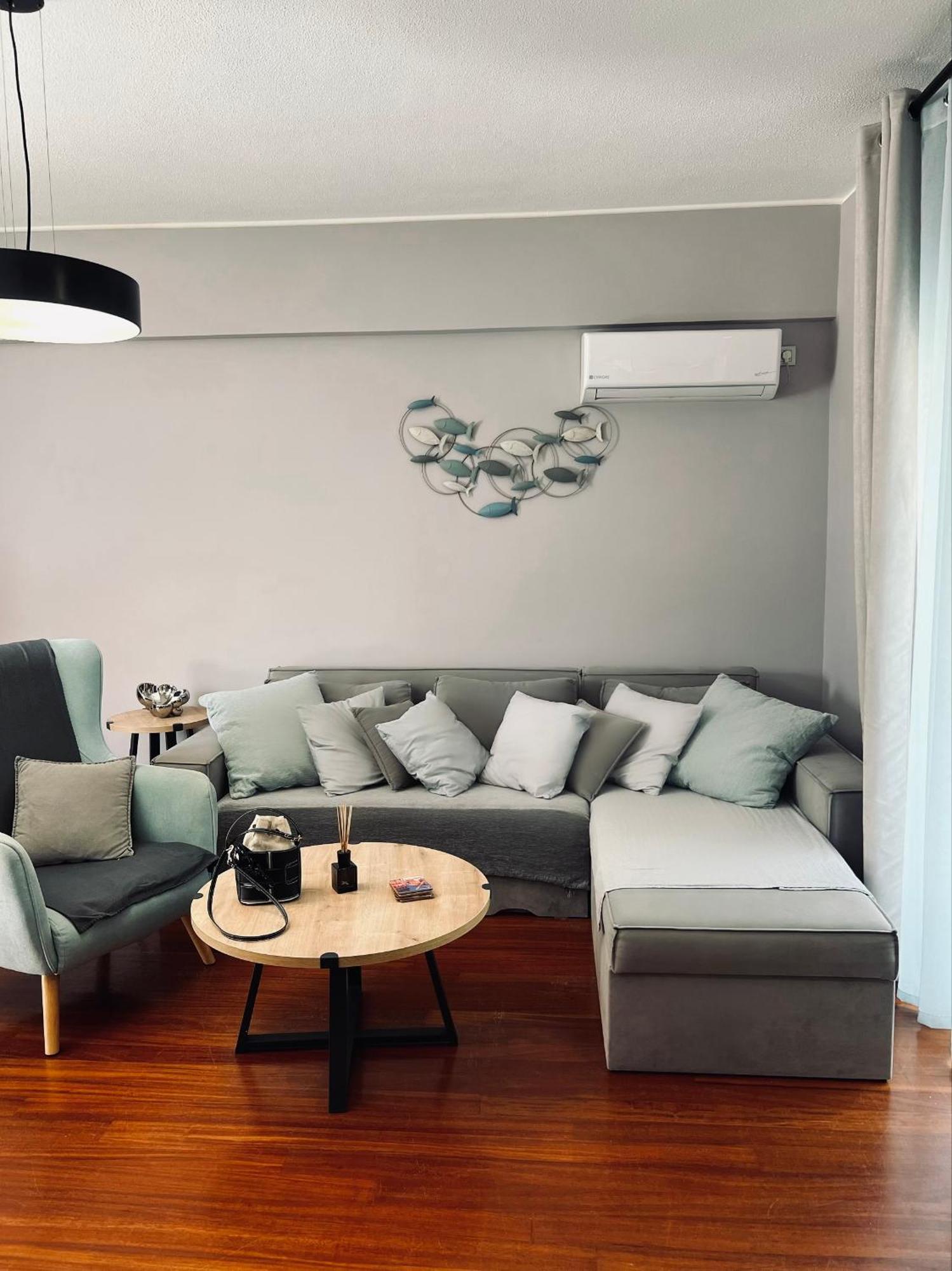 Brand New Brilliant Apartment At Athenian Riviera Esterno foto